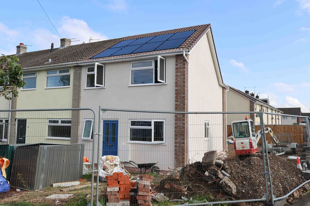 Seymour Close, Clevedon photo 5