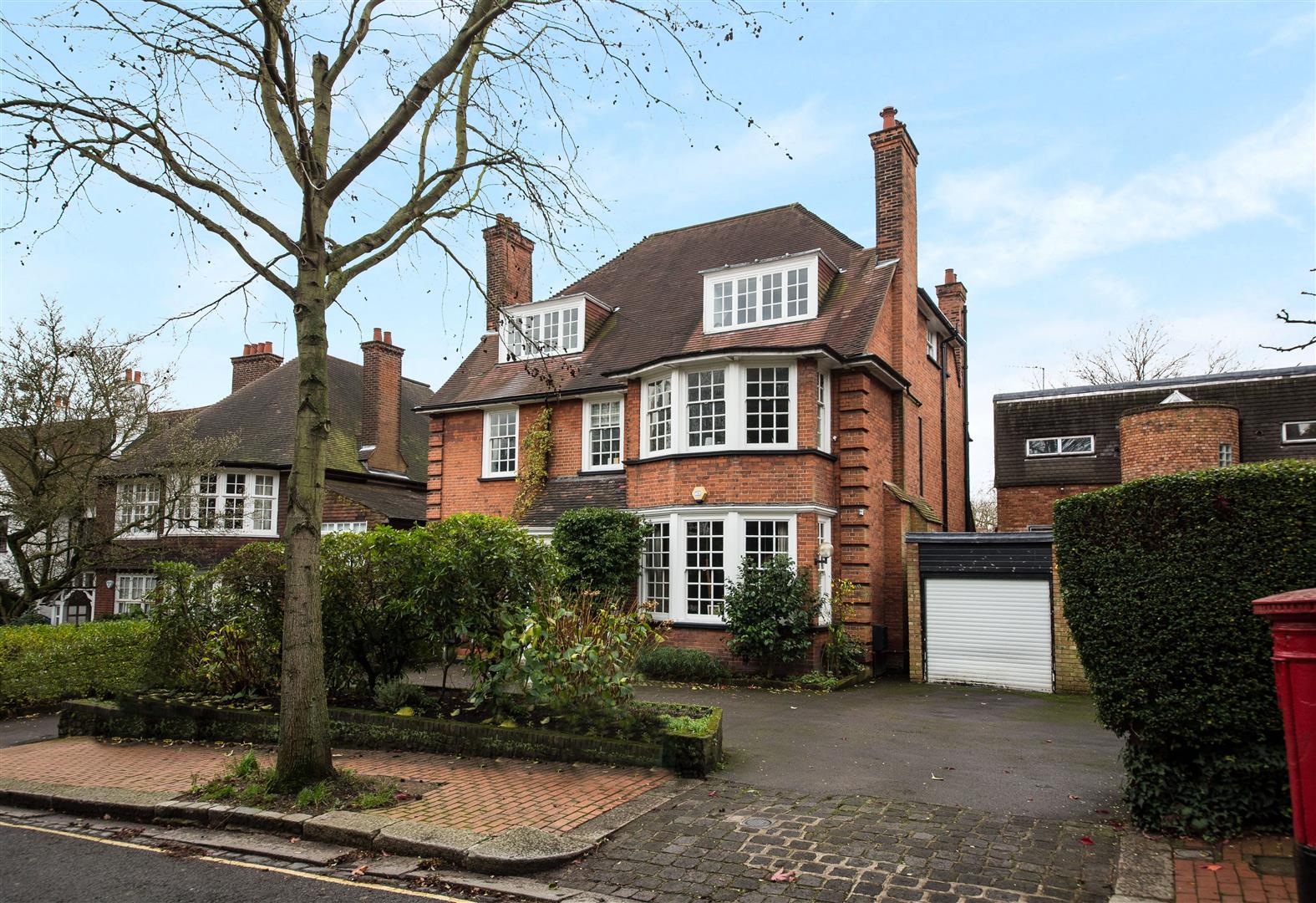 2 bedroom flat for sale 0