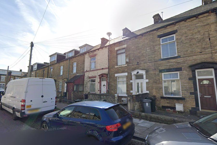 24 Wellands terrace, bradford photo 3