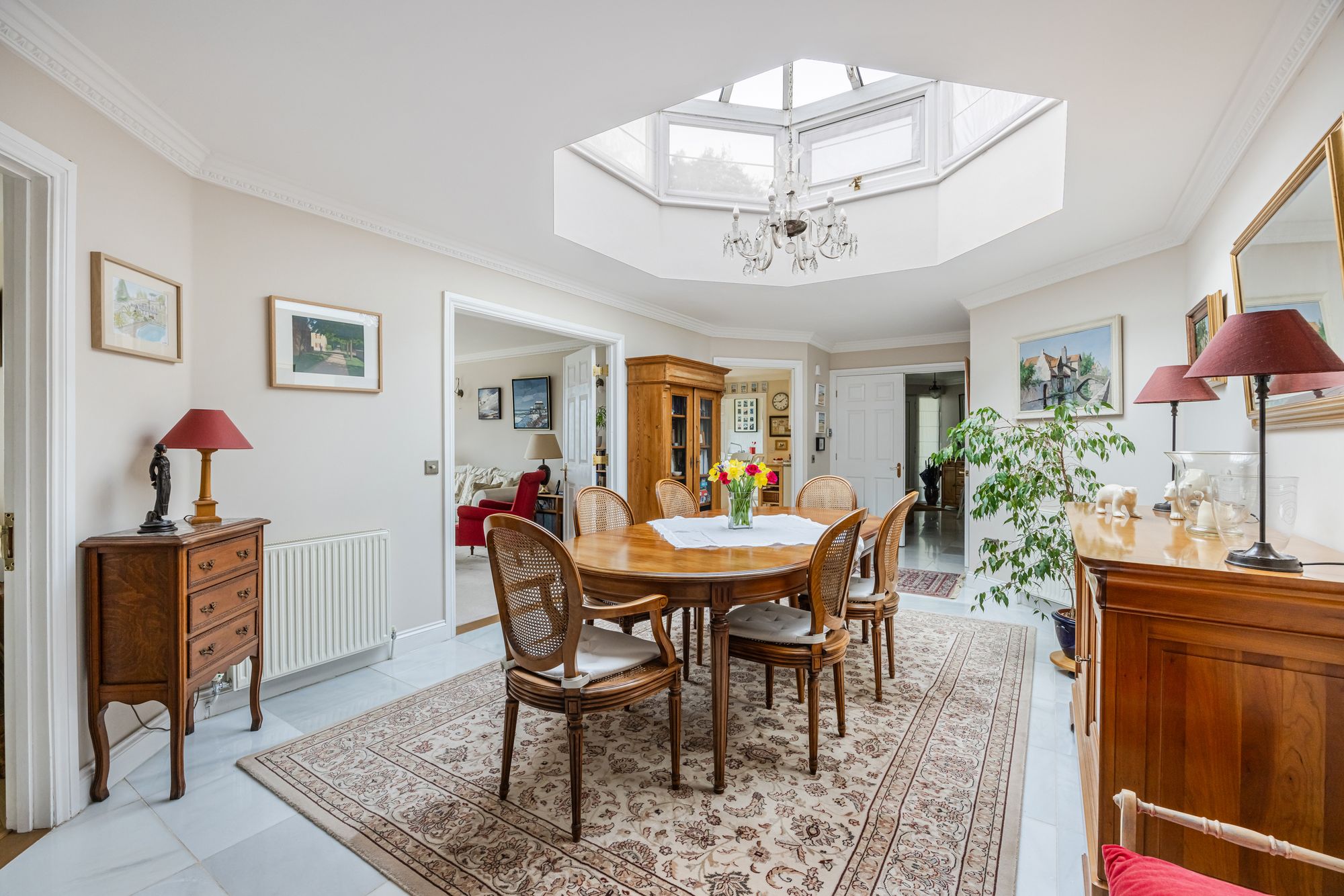 5 bedroom detached house for sale 0