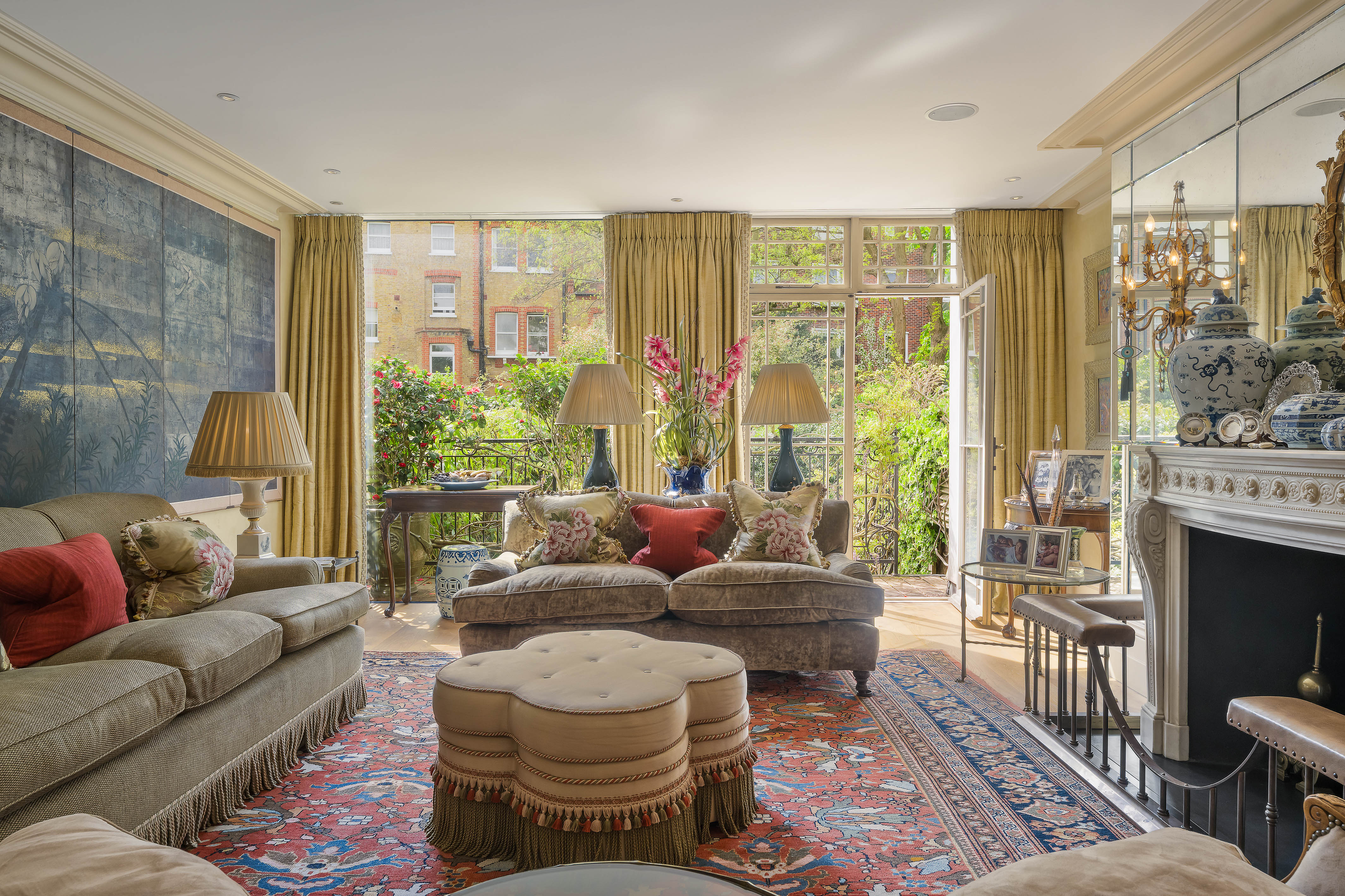 6 bedroom terraced house for sale 0