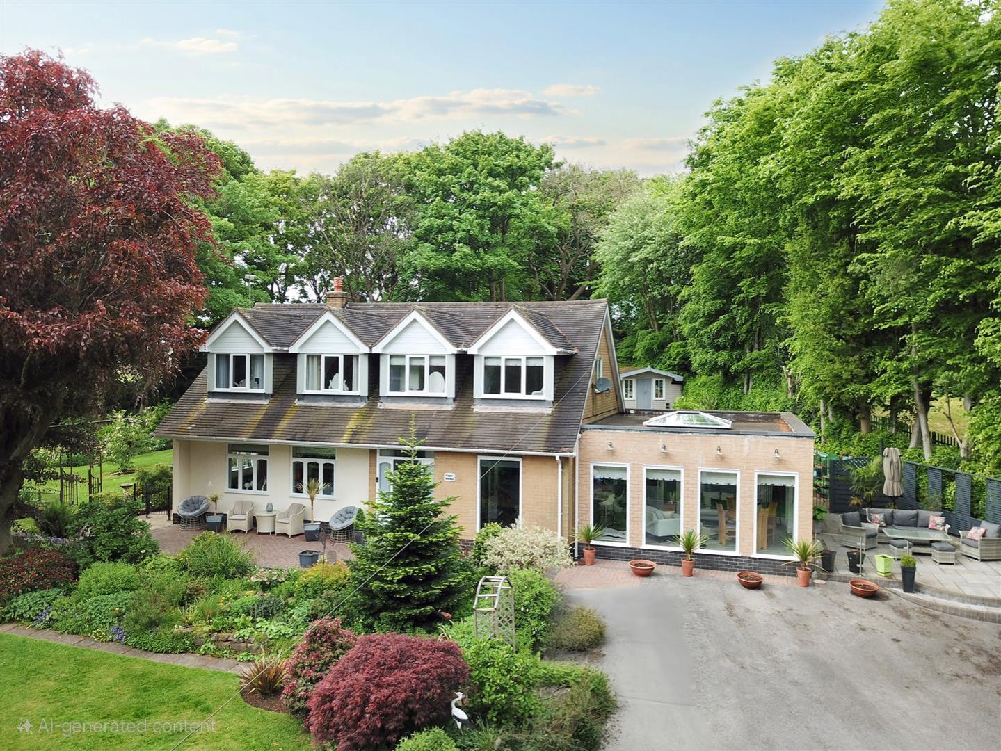 3-bed detached on Copper Beeches, The Hollow, Caverswall, £650,000