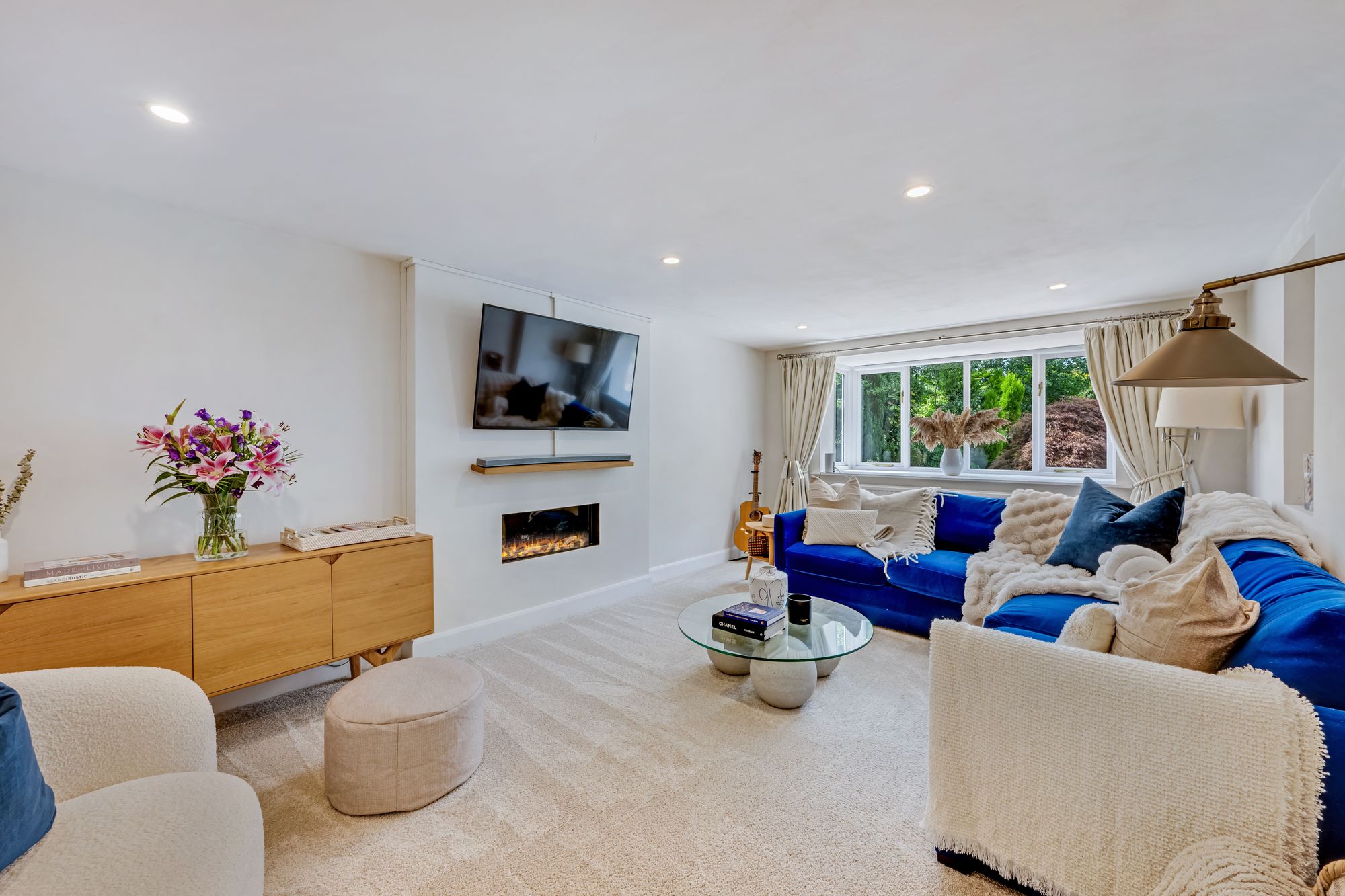 Roe Green, Worsley M28 photo 3