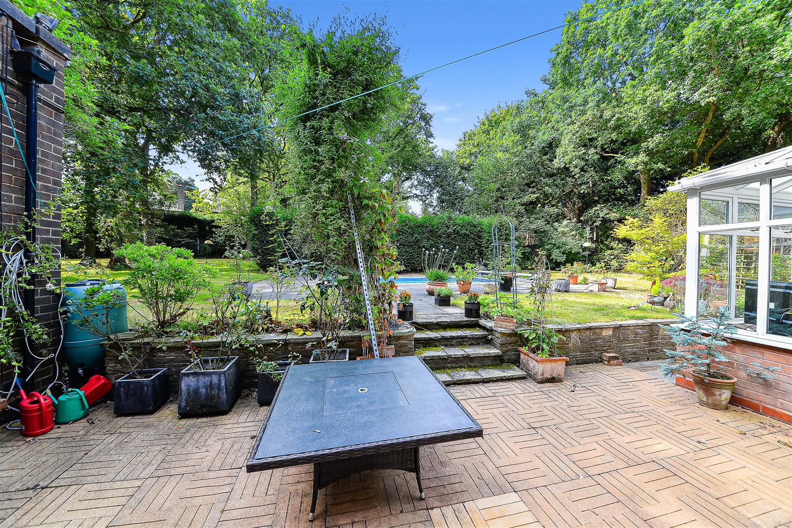 Photos of Hardwick Road, Streetly, Sutton Coldfield B74 62125045