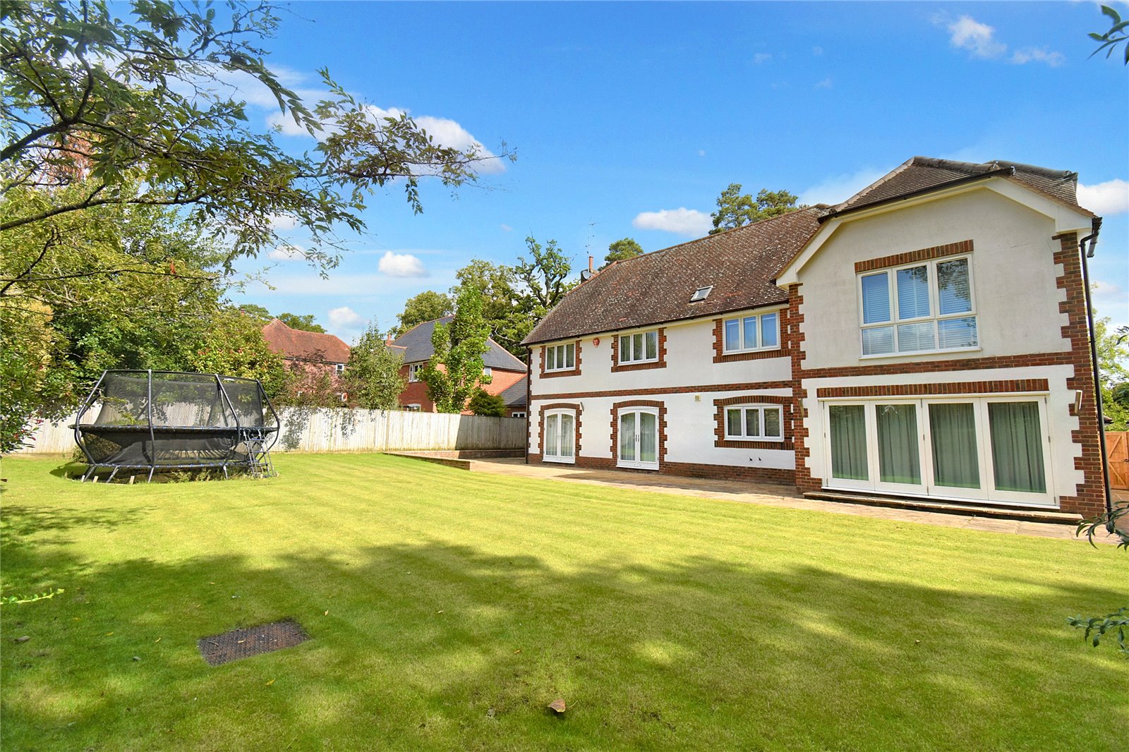 Photos of Broadlayings, Woolton Hill, Newbury, Hampshire RG20