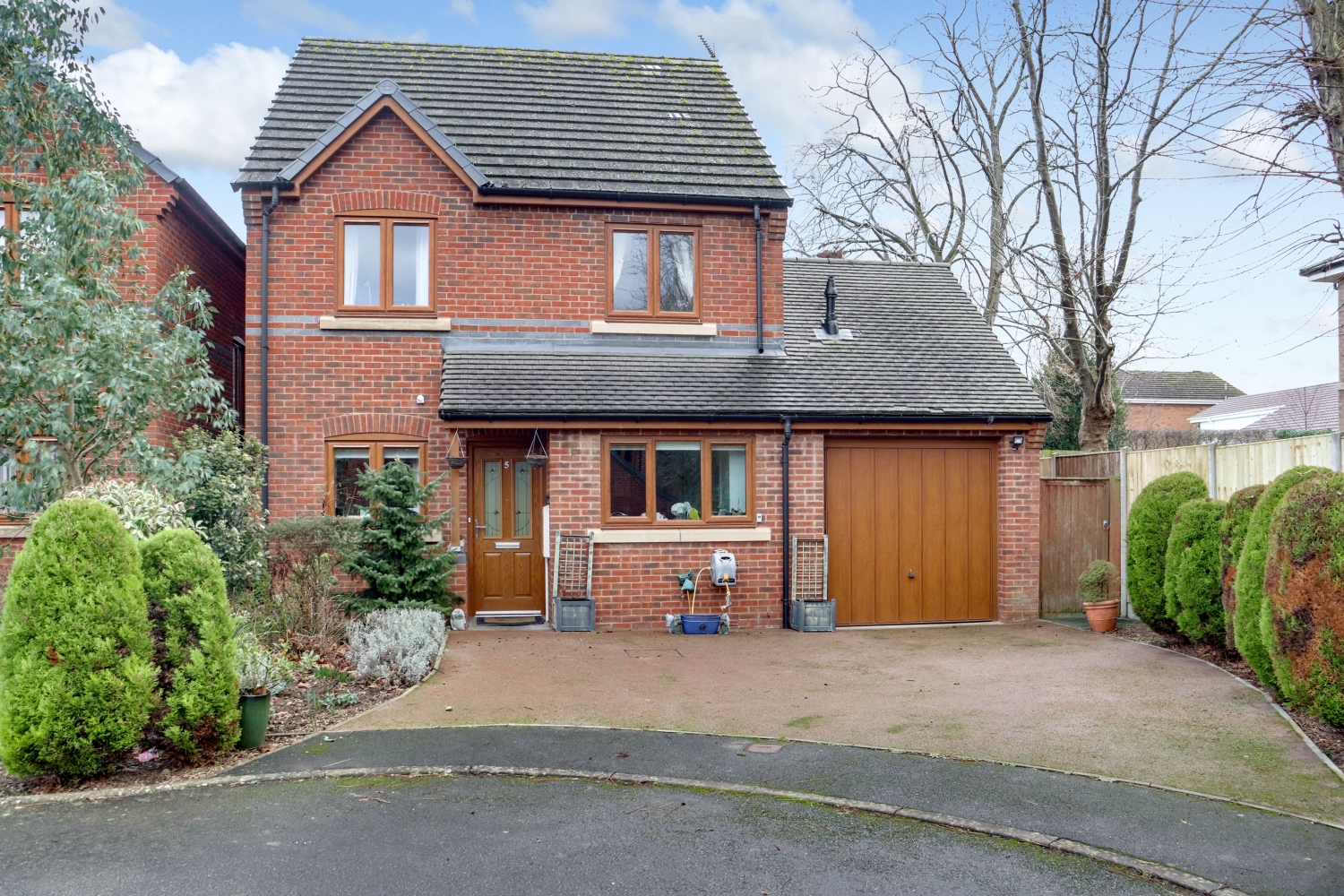 3-bed house on 5, SIR FRANK WHITTLE GARDENS, LEAMINGTON SPA, £500,000