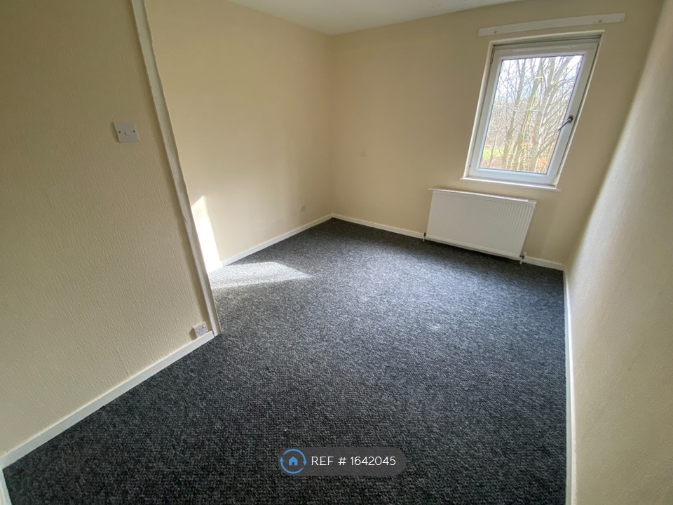 Photos of St. Kilda Bank, Broomlands, Irvine KA11 64077879