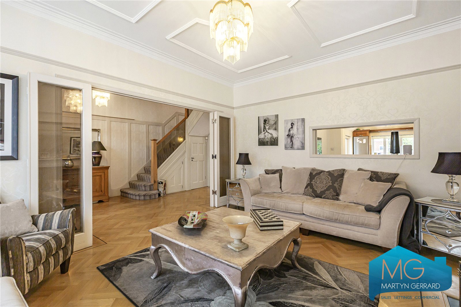 4 bedroom semi-detached house for sale 0