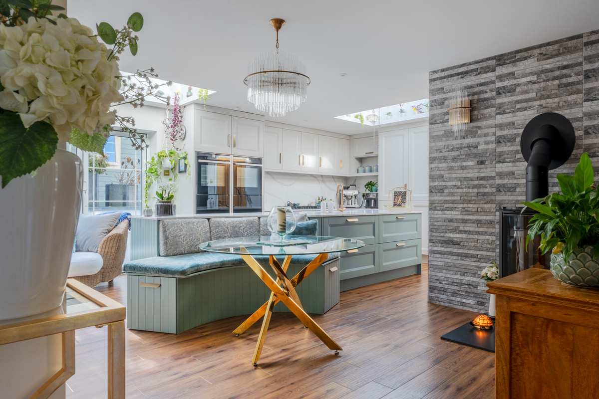 4 bedroom detached house for sale 0