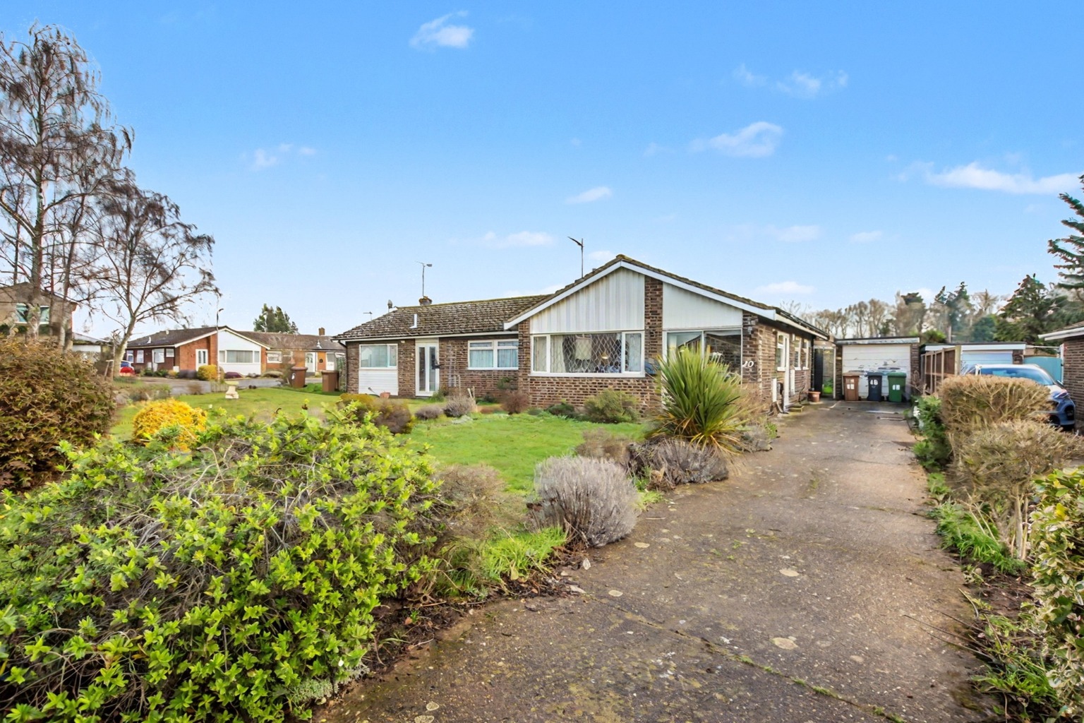 2-bed house on 40 Grovelands, Ingoldisthorpe, Norfolk, £210,000