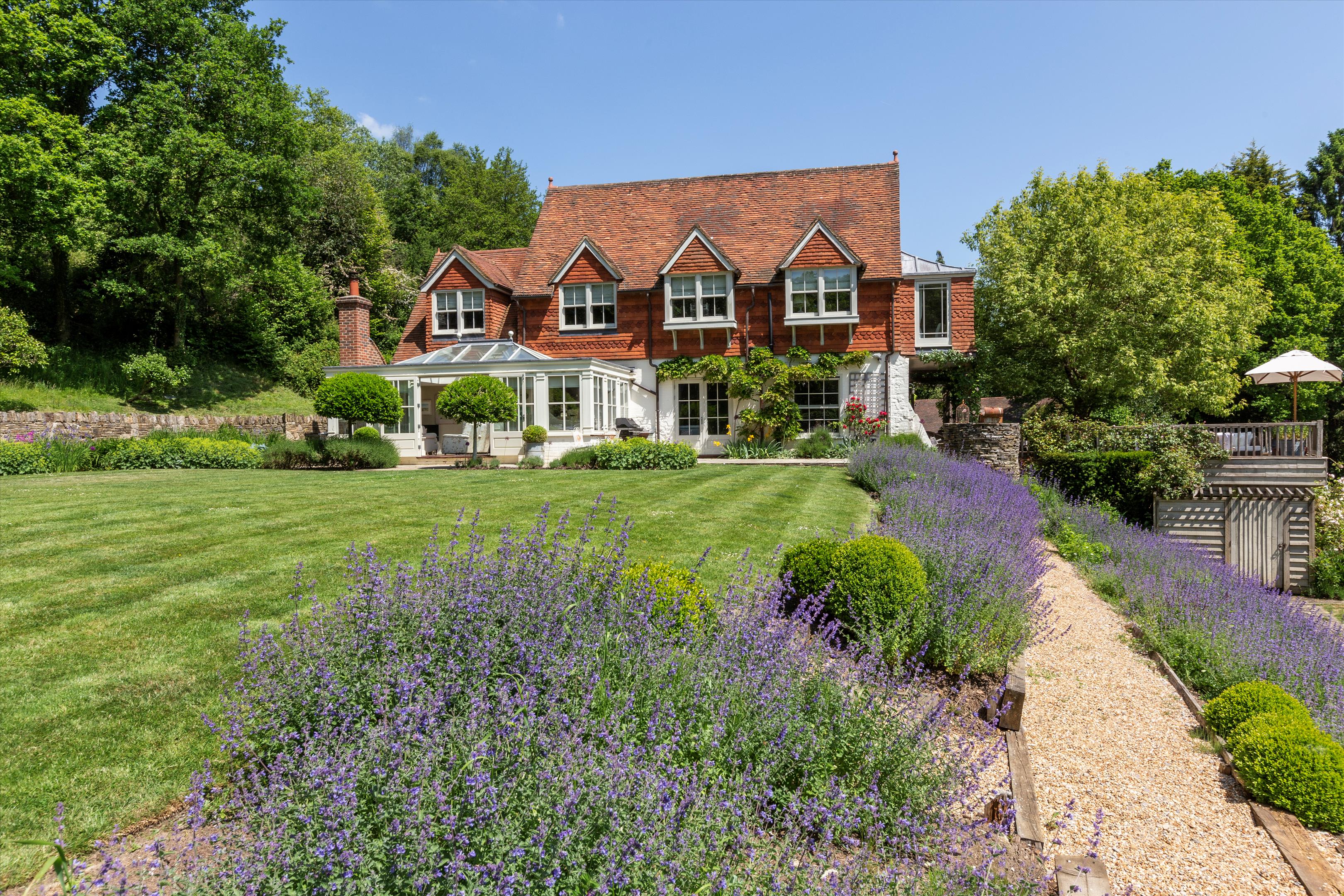 Photos of Mill Lane, Chiddingfold, Godalming, Surrey GU8. 64945271