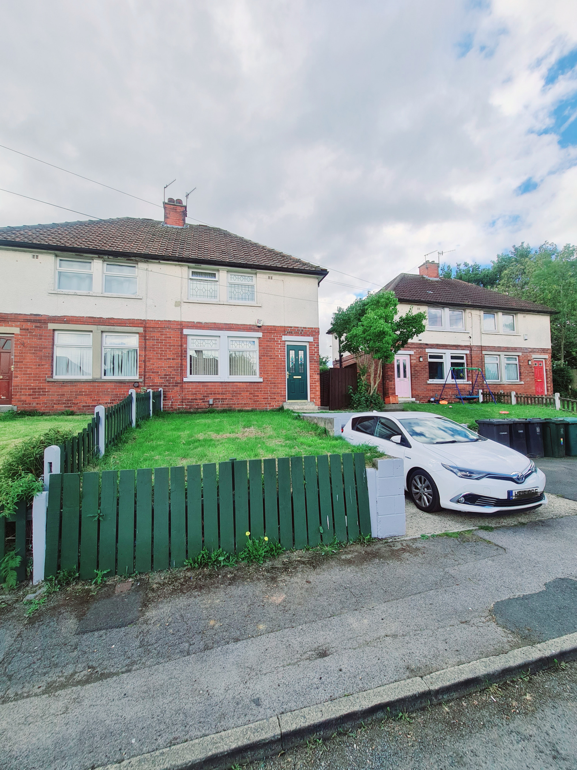 Photos of Ruskin Avenue, Bradford, West Yorkshire BD9 62347650