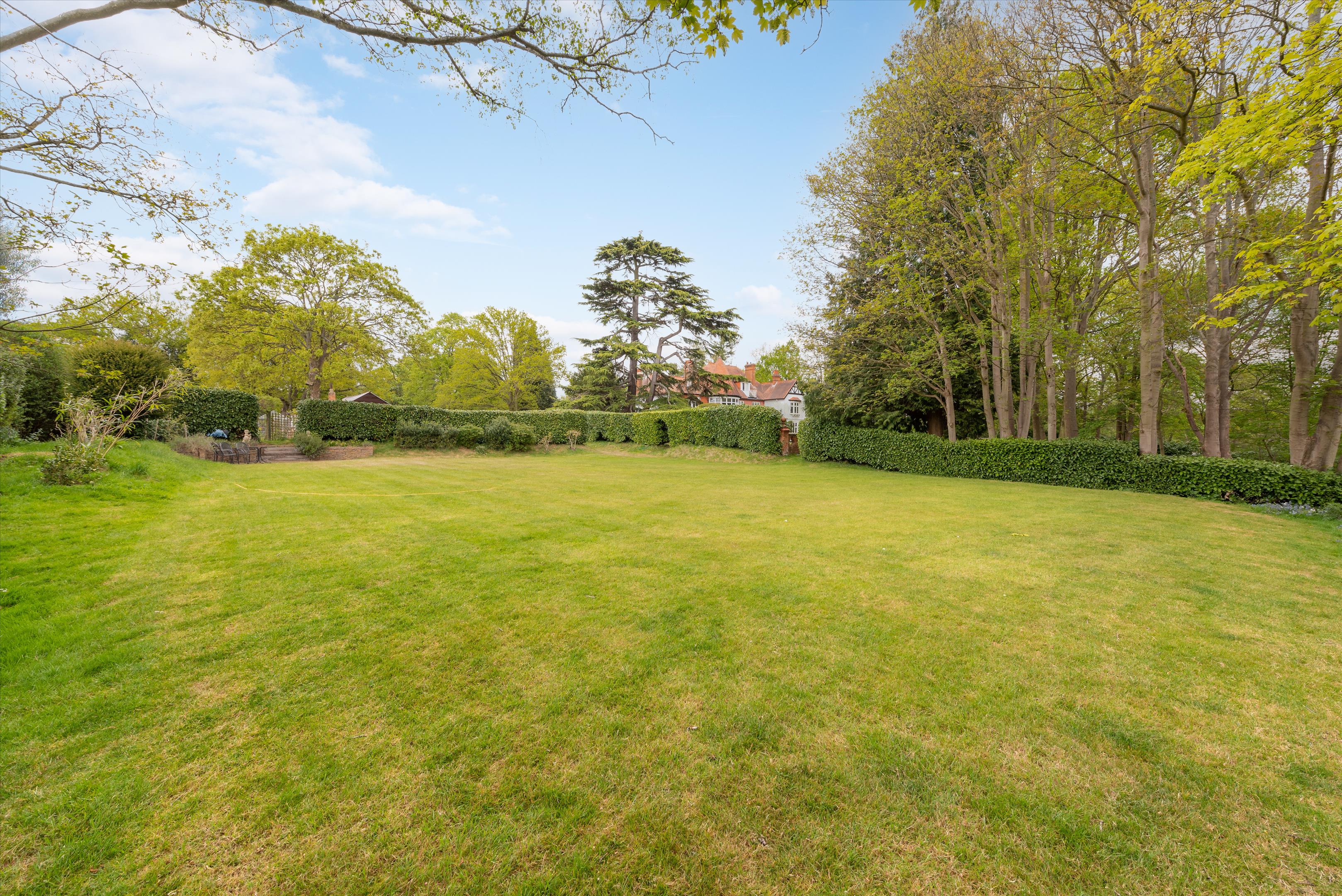 Photos of Lyne Crossing Road, Chertsey, Surrey KT16 - 61524276 ...