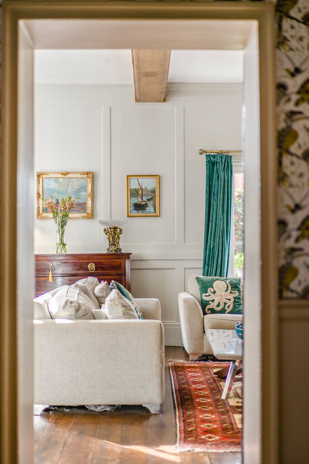 6 bedroom detached house for sale 0