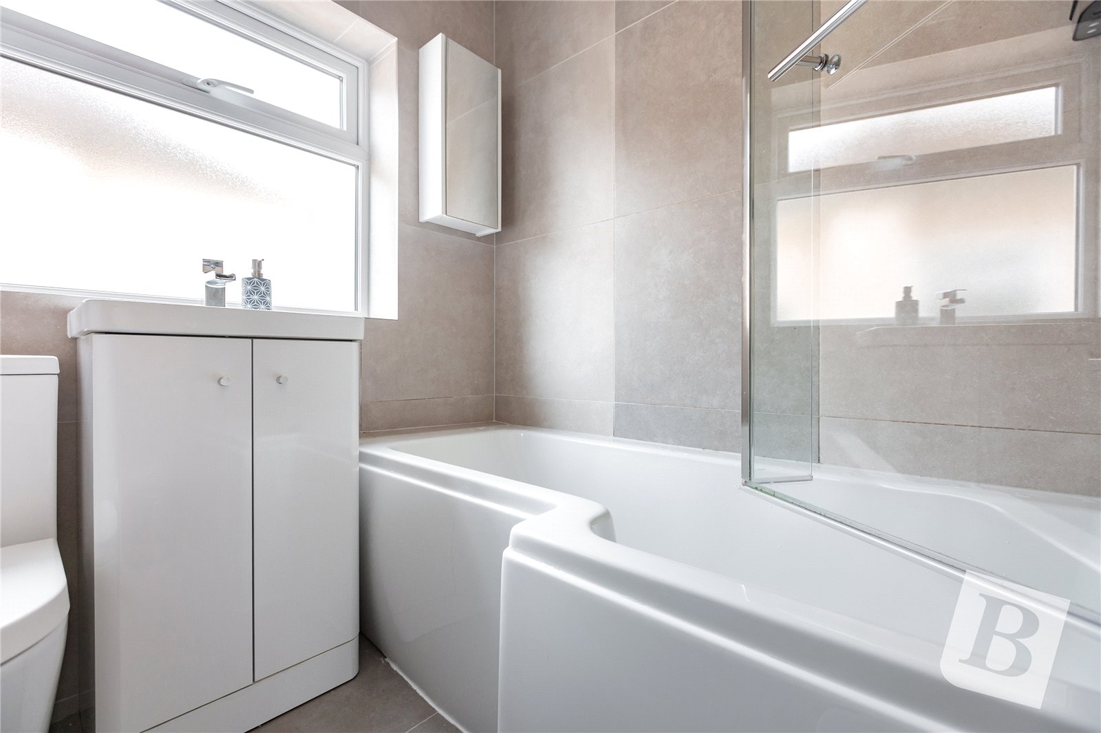 Photos of Warren Drive, Hornchurch RM12 66533246 PrimeLocation