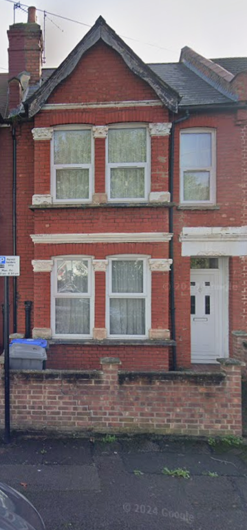 28, Selwyn Road, London photo 3