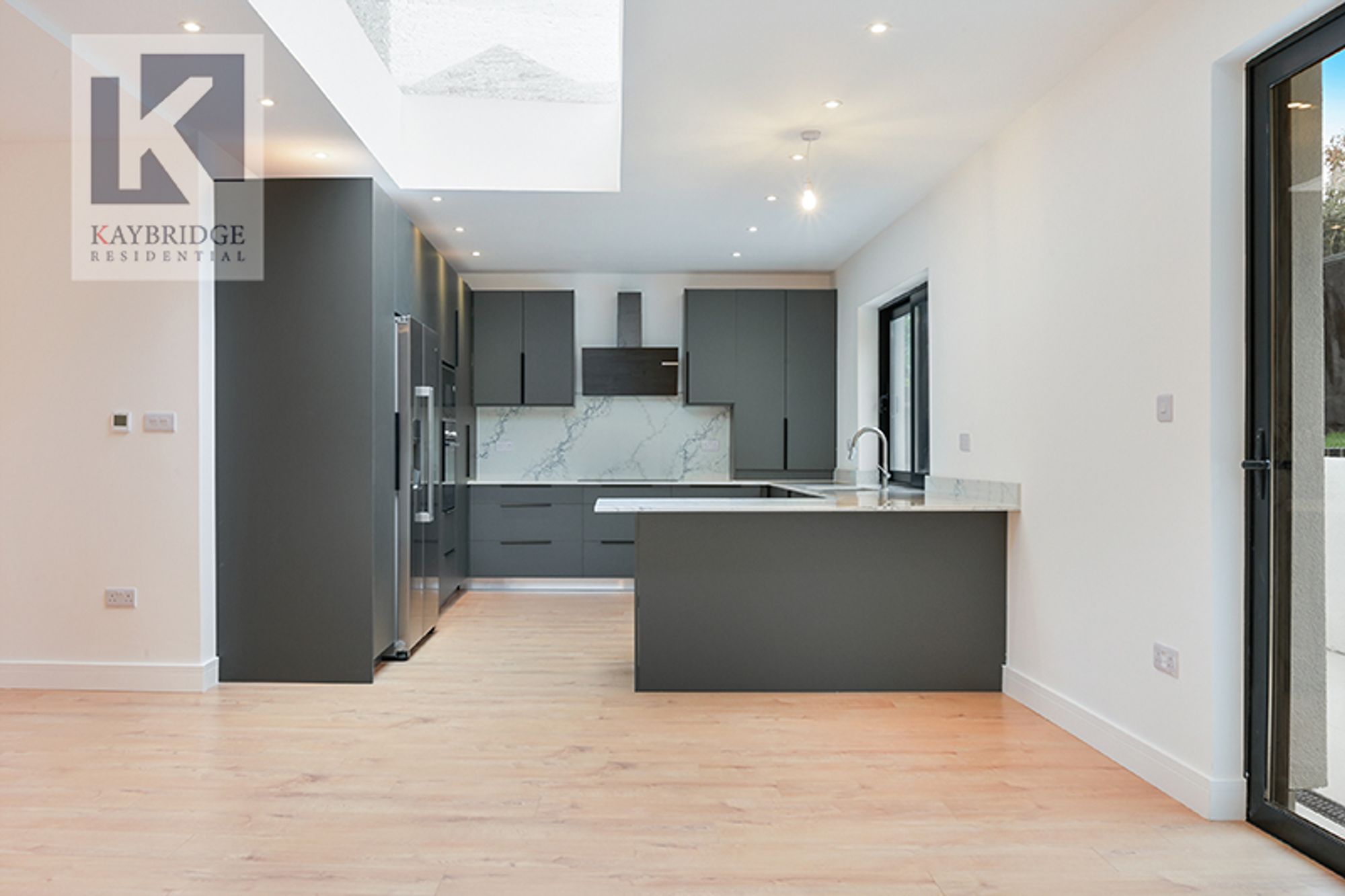 5 bedroom detached bungalow for sale 0