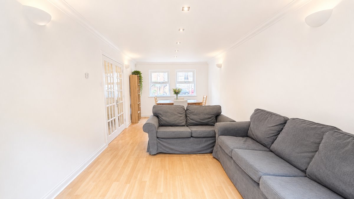 6a, Pegasus Close, Stoke Newington photo 4