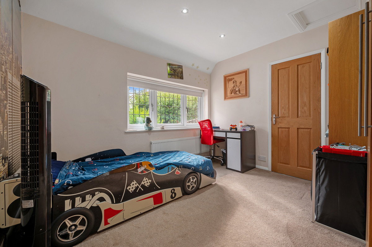 Photos of Overslade Lane, Bilton, Rugby Warwickshire CV22 65829051 PrimeLocation