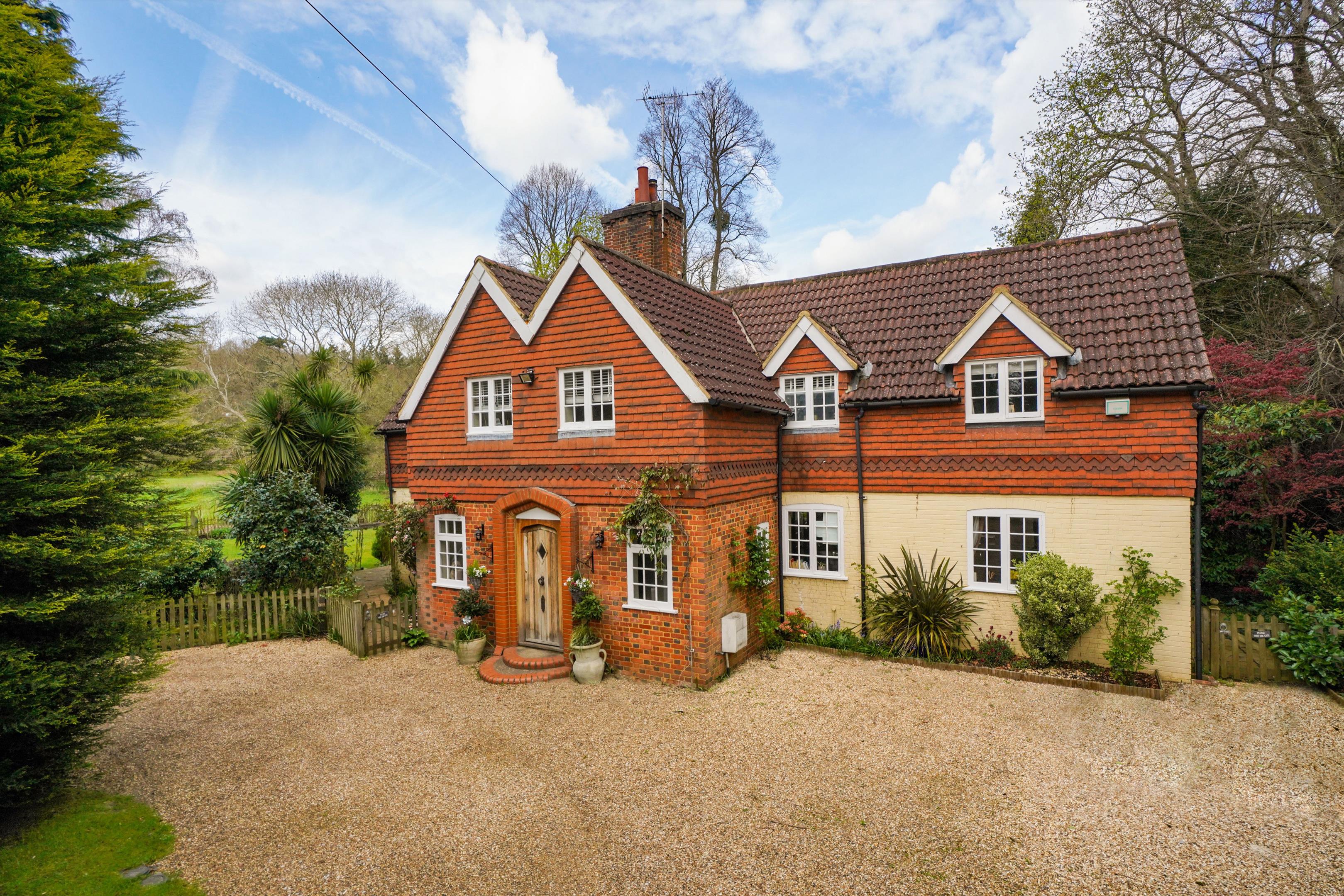 Photos of Copsem Lane, Esher, Surrey KT10 61413382 PrimeLocation