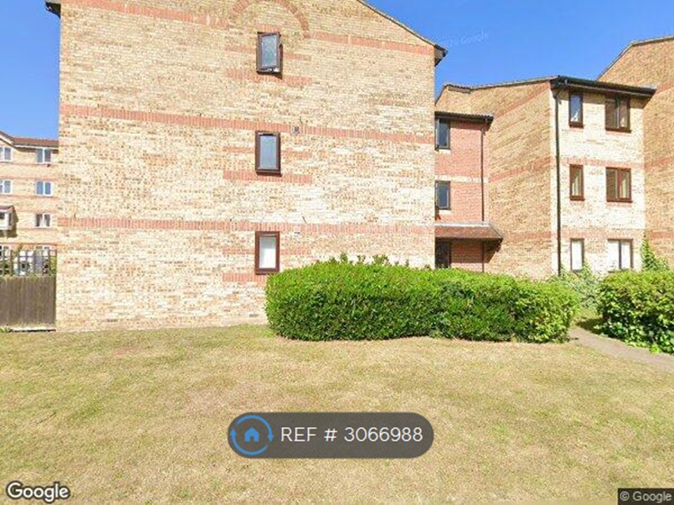 Arran House, Pioneer Way, Watford photo 2