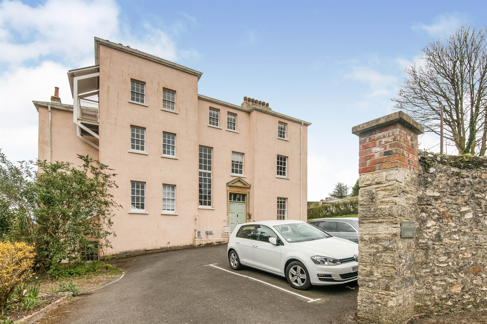 Free property report Flat 2, Portland Lodge, Clappentail Lane, Lyme