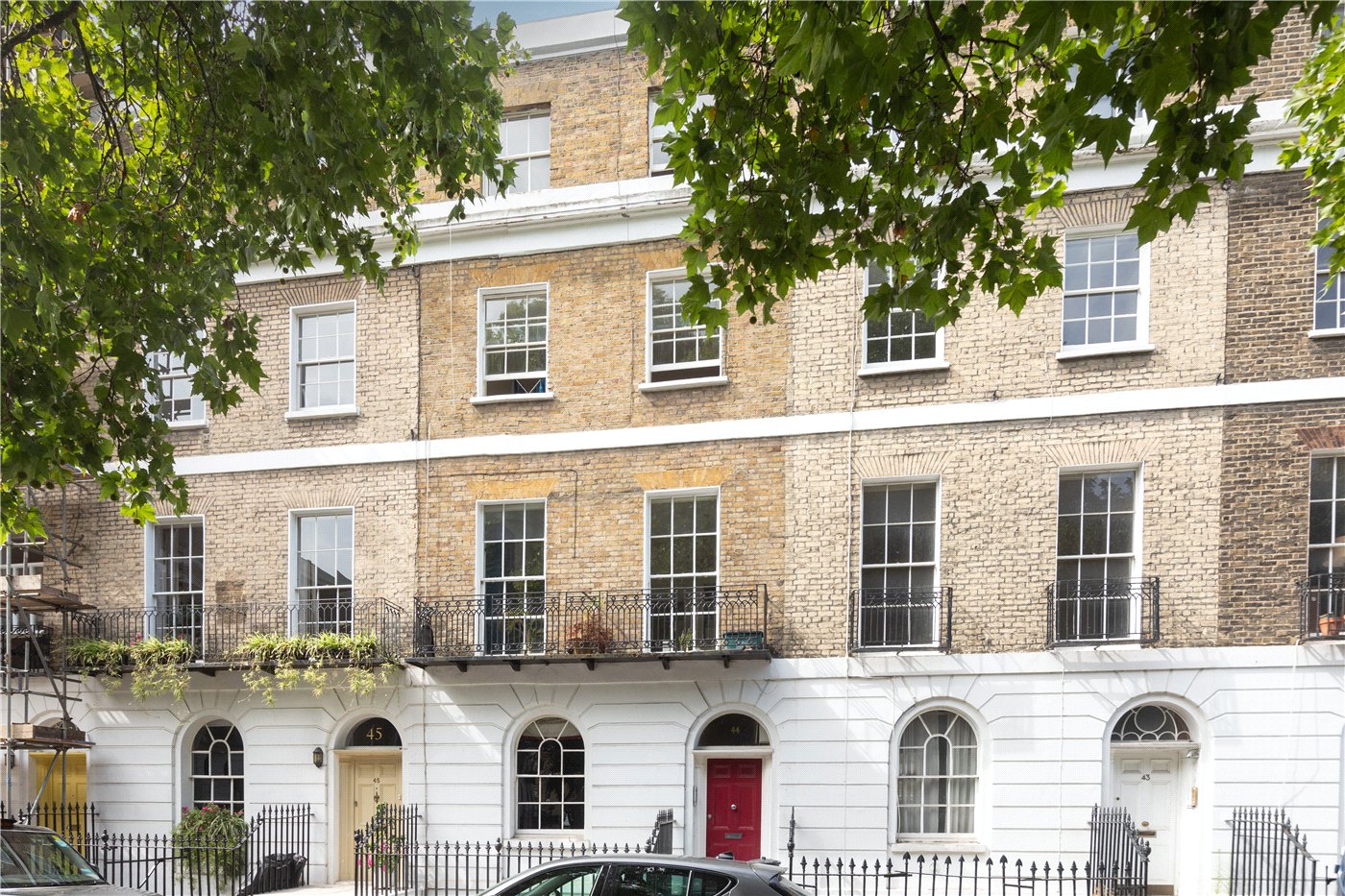 2 bedroom flat for sale