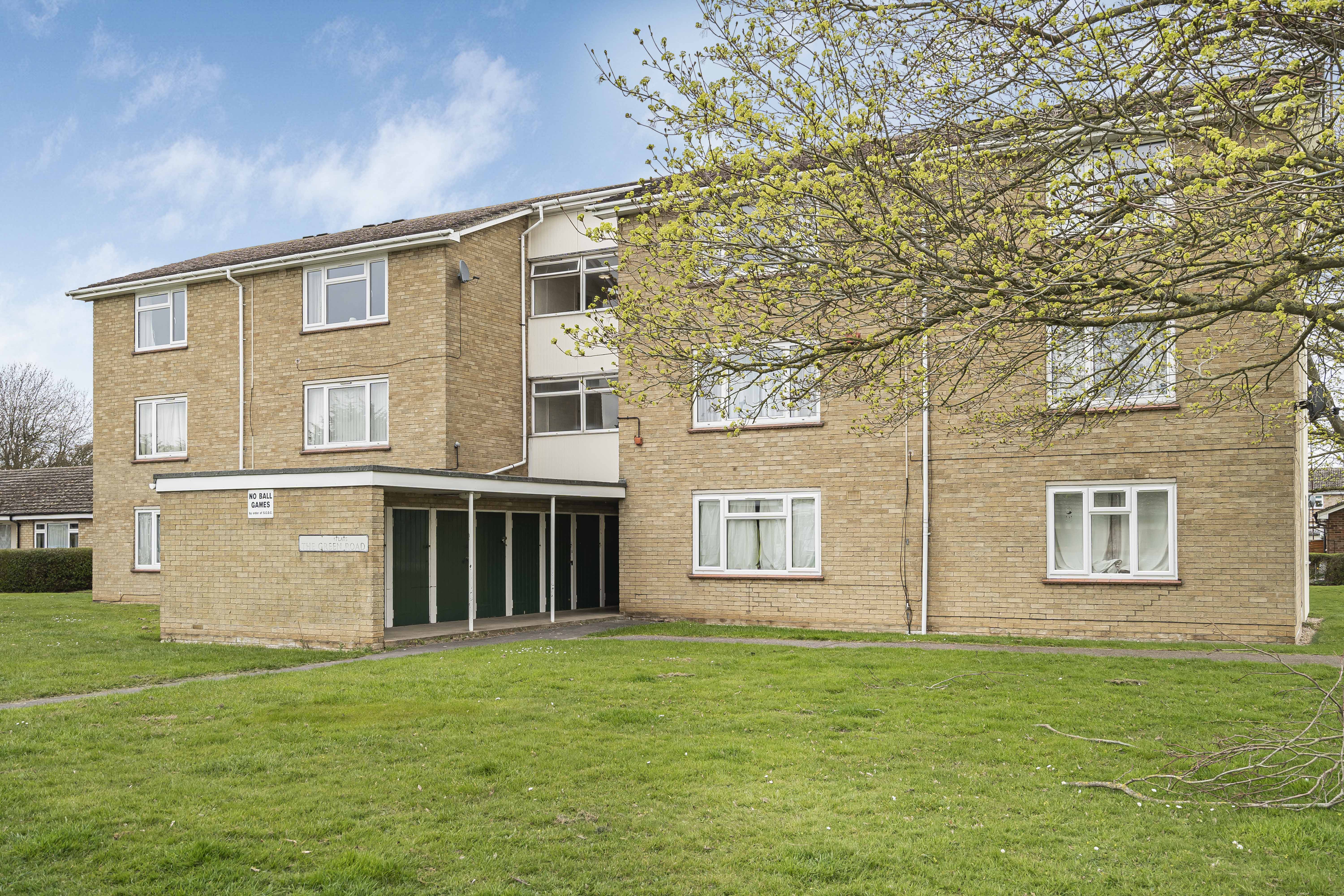 2-bed flat on 34, The Green Road, Sawston, £220,000