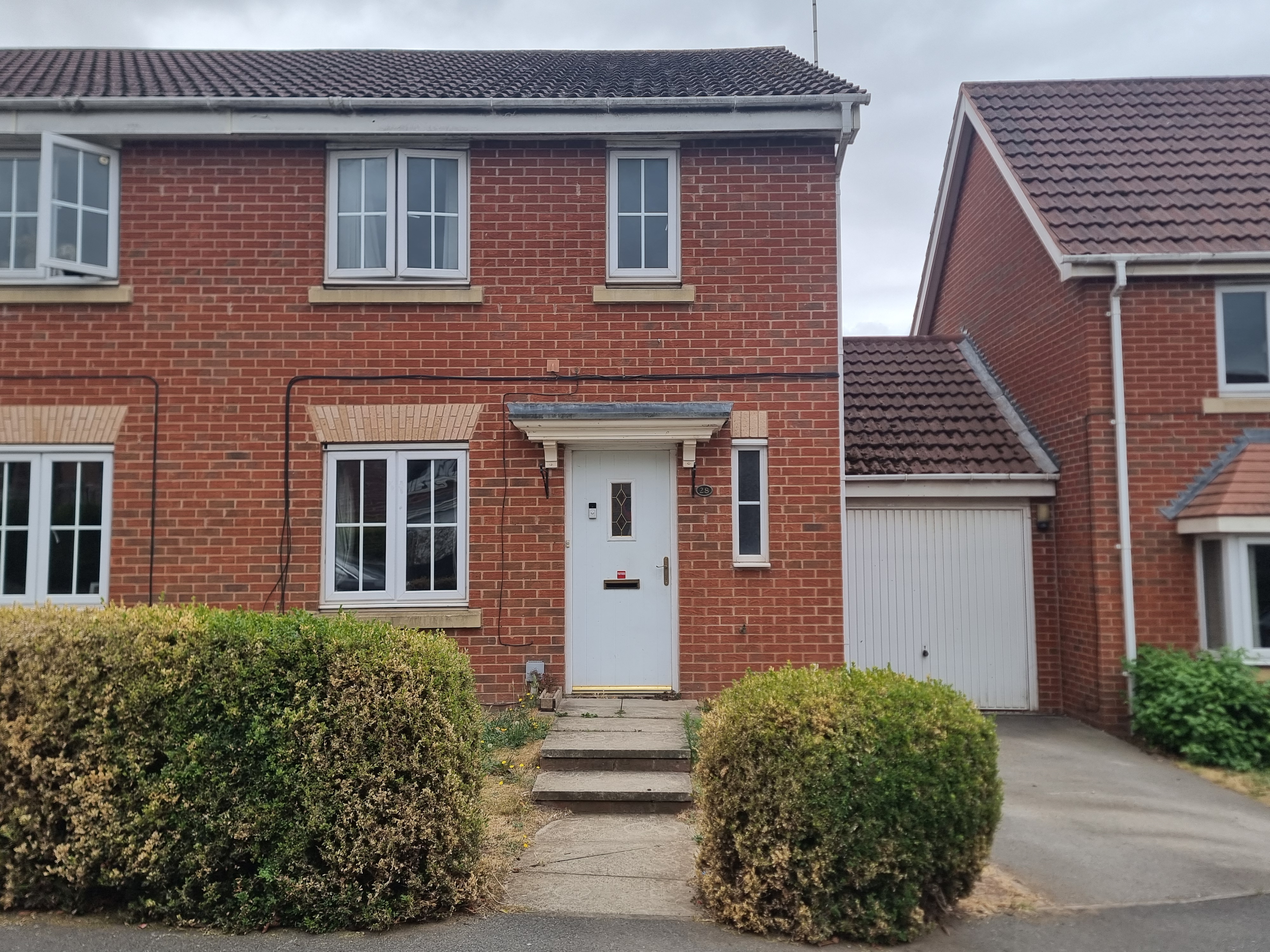 28, Dale Crescent, Newark, Nottingham photo 2