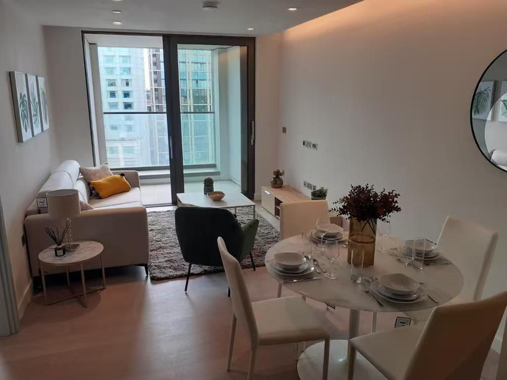 1-bed flat on 908 Westmark Tower, Newcastle Place, London, £770,000