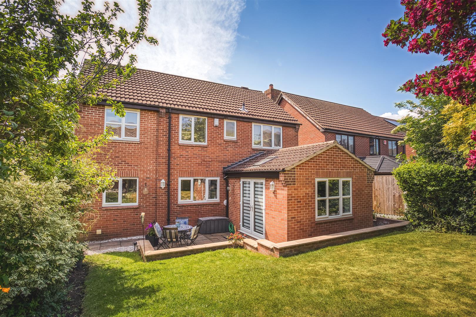 8, Otterburn Drive, Derby photo 4