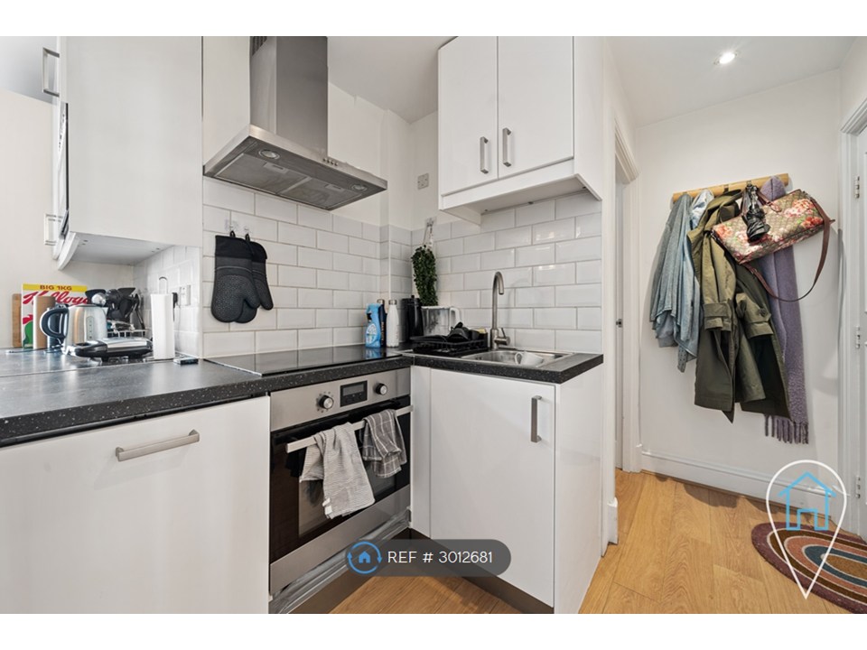 Flat  Marble Arch Apartments, London photo 4