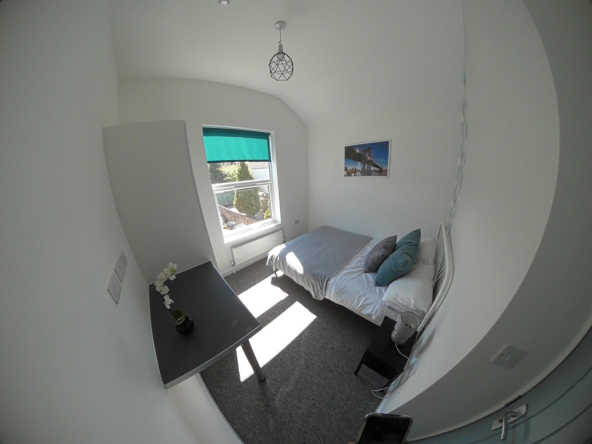 Room 6 20 Bicester Road, Aylesbury photo 2