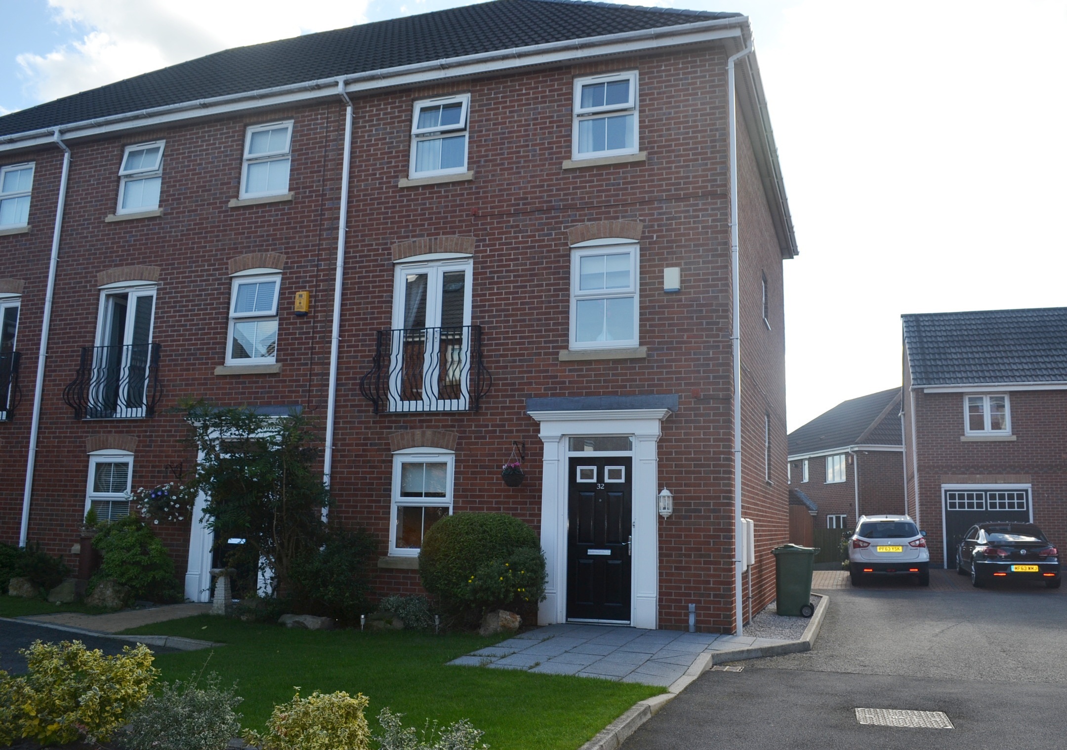 Free property report 32 Womack Gardens, St Helens, WA9 5UY Chimnie