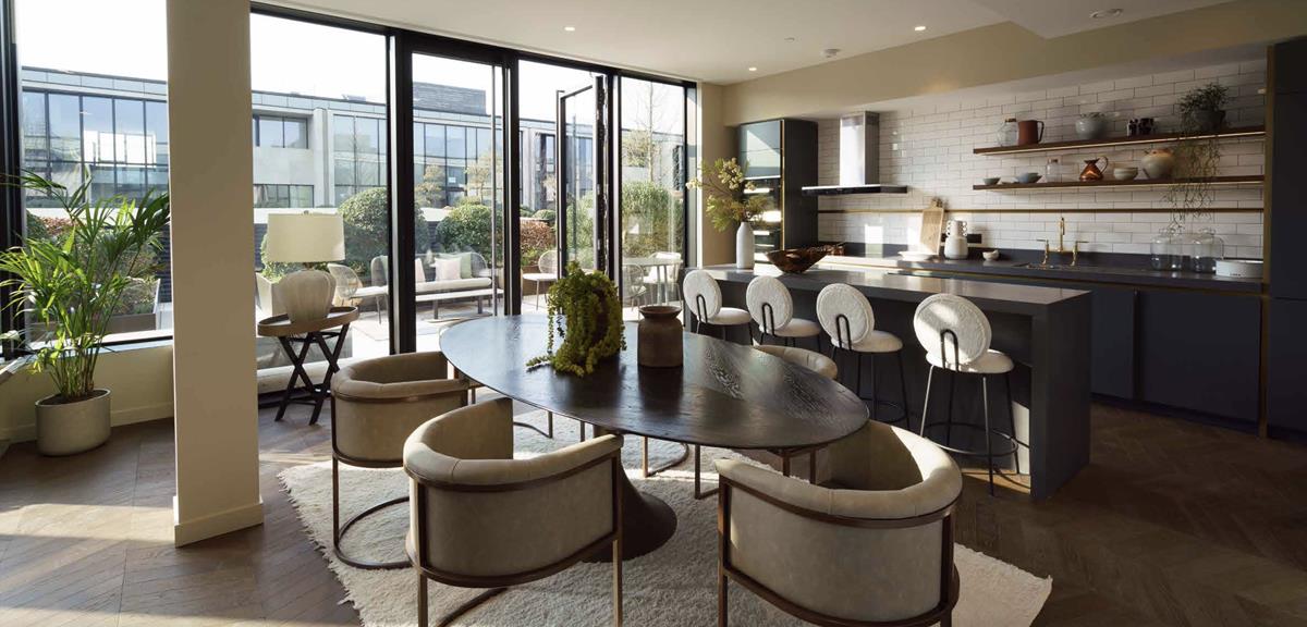 3 bedroom flat for sale 0