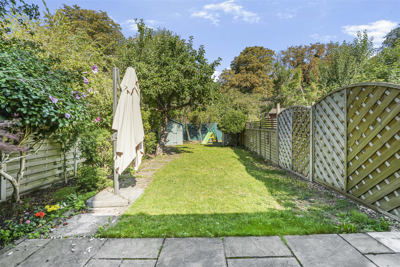 4 bedroom terraced house for sale 0