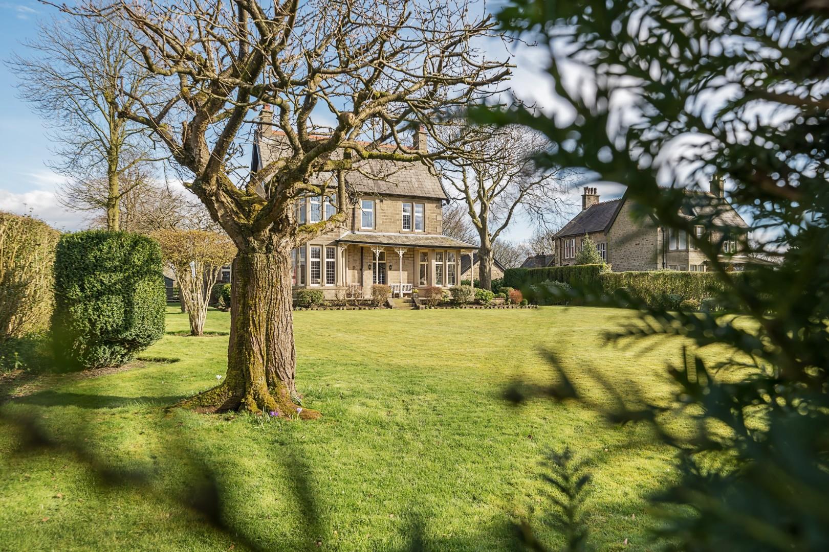 Photos of Coates Lane, Barnoldswick BB18 66848345 PrimeLocation