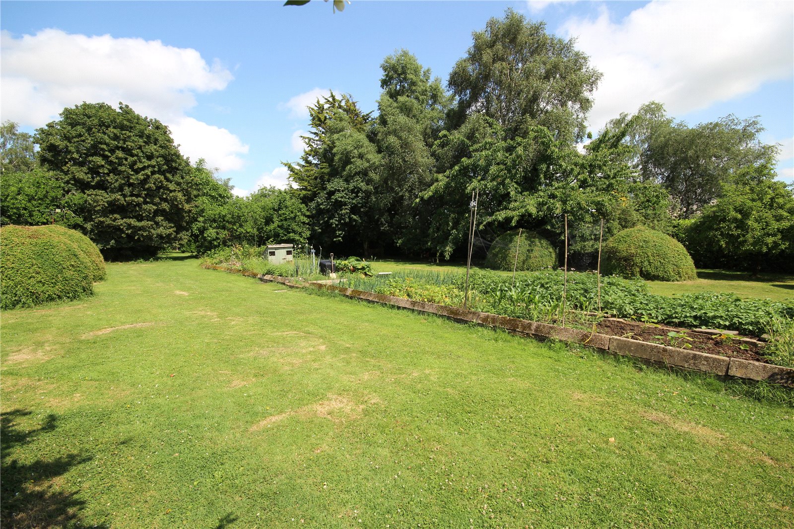 Photos of Badgeworth Lane, Badgeworth, Cheltenham, Gloucestershire GL51