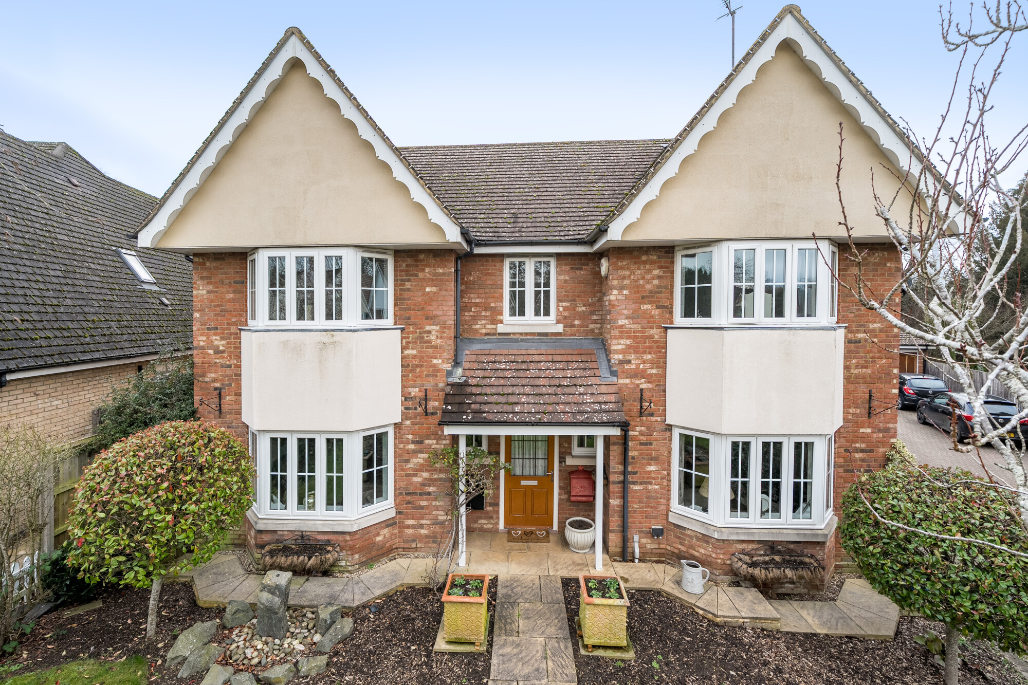 5 bedroom detached house for sale in Stevenage