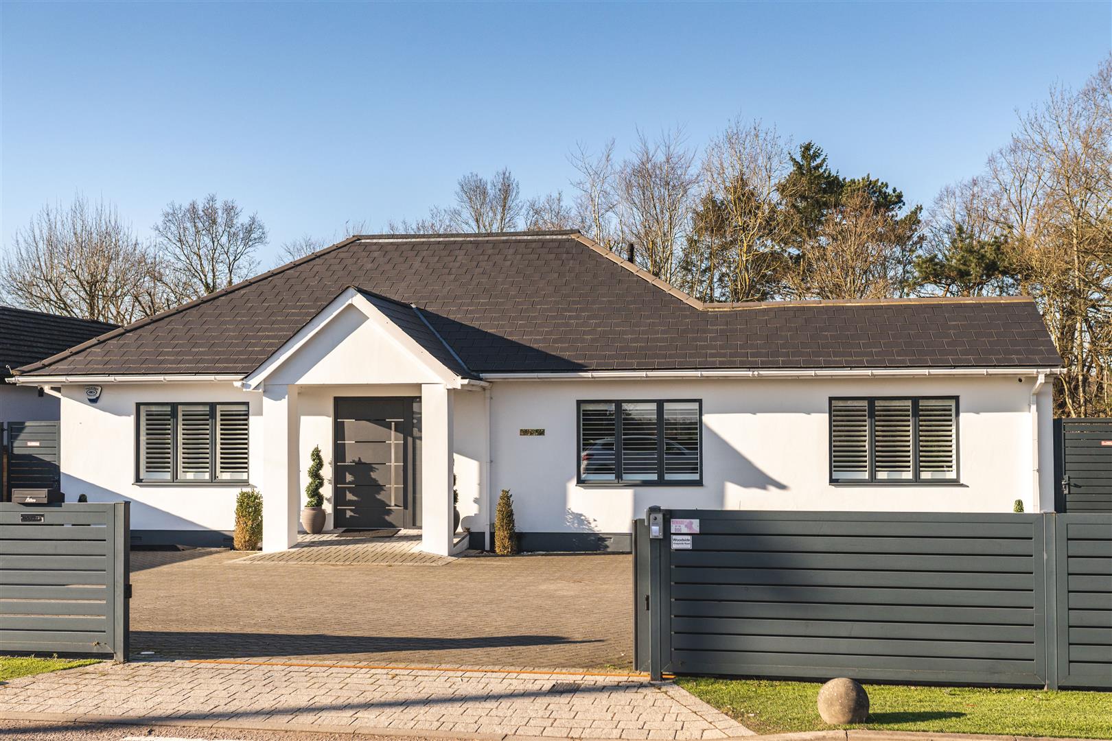 Best Coastal Towns to Buy Property in the UK