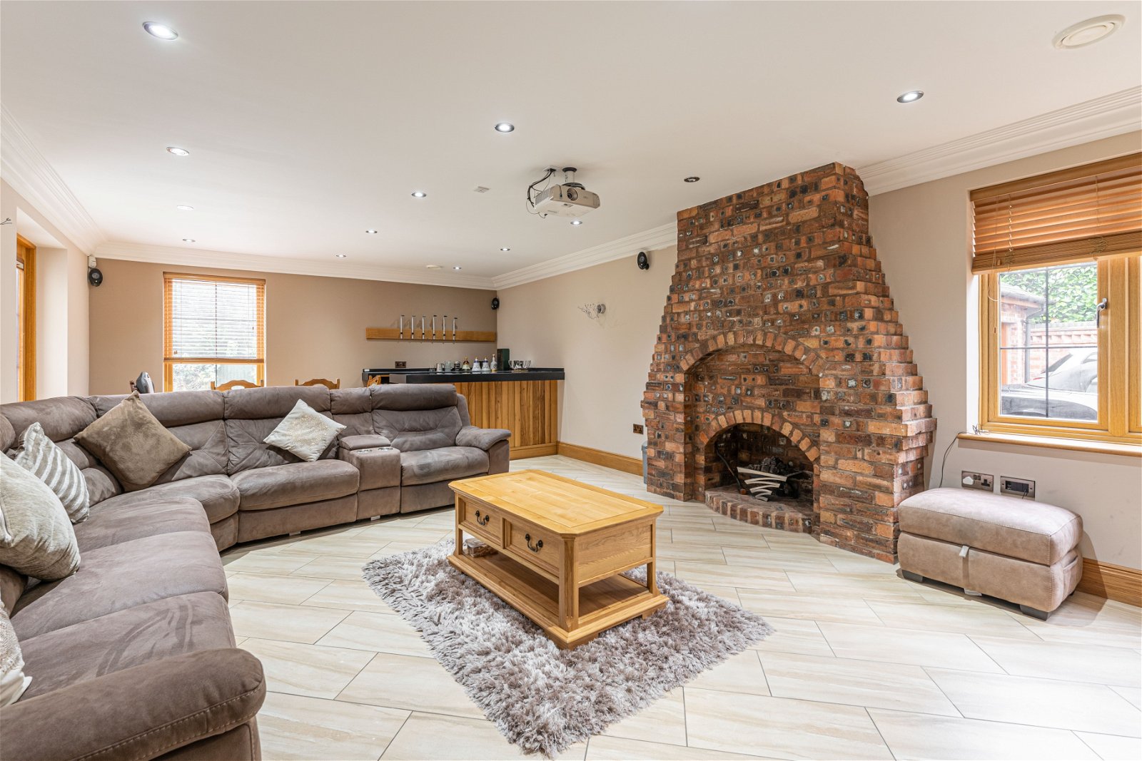 Photos of 6, 000 Sqft Luxury Home, Magyar Crescent, Nuneaton CV11 65256253 PrimeLocation