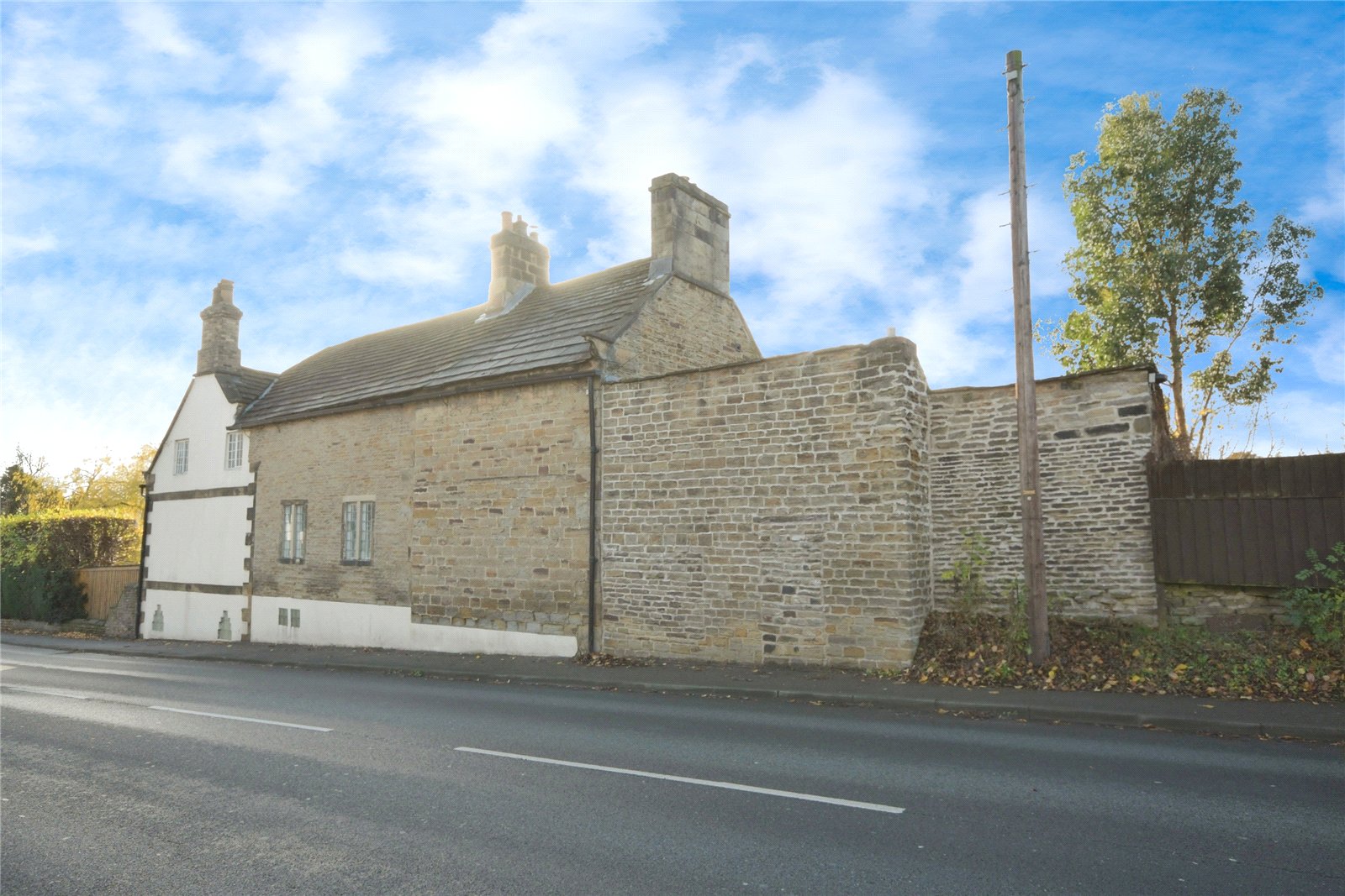 3-bed semi-detached on 212a, Cowley Manor Cottage Cowley Lane, Sheffield, £325,000