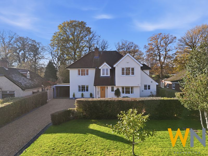 5 bedroom detached house for sale 0