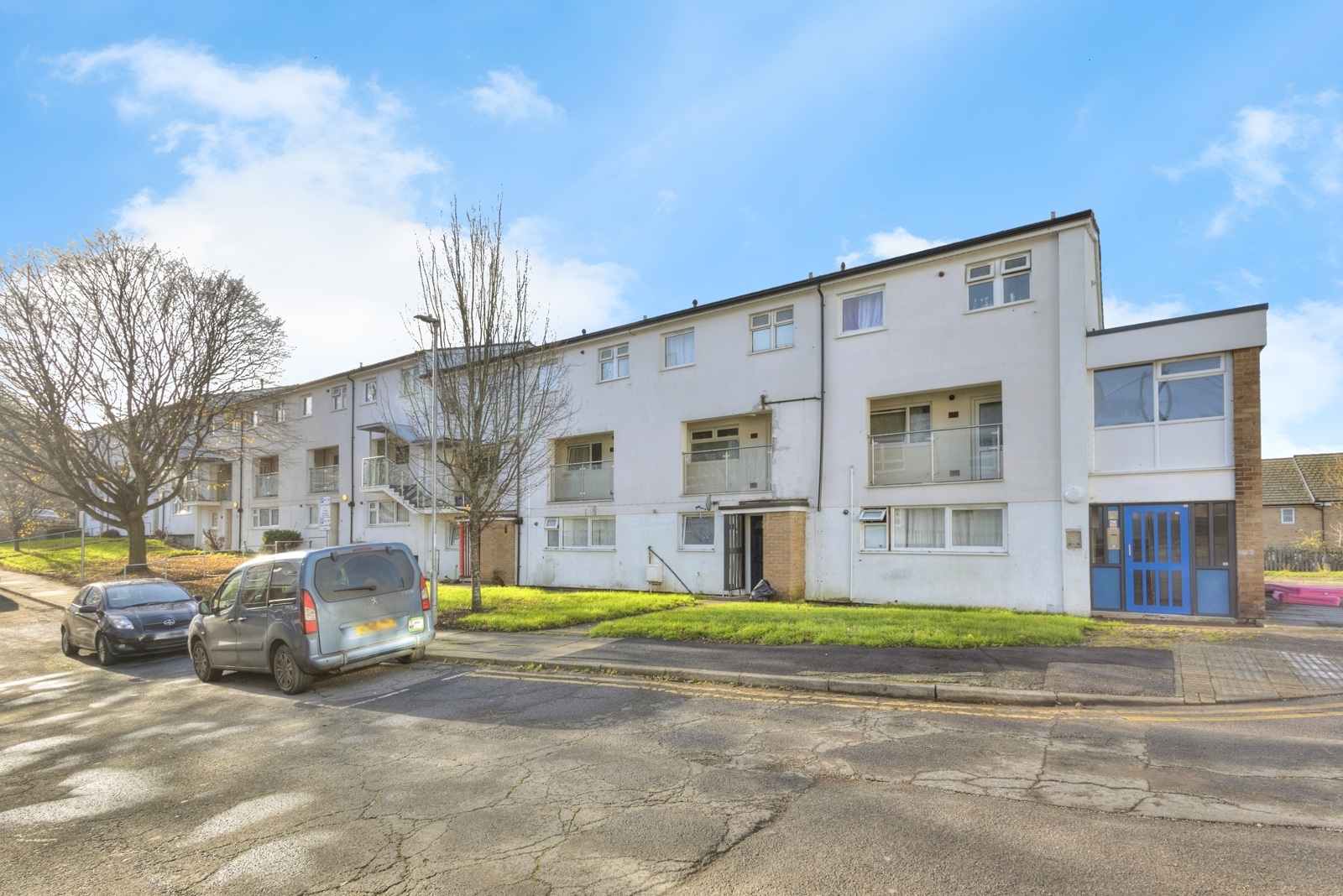 3-bed flat on 22, Moat Place, Northamptonshire, £140,000