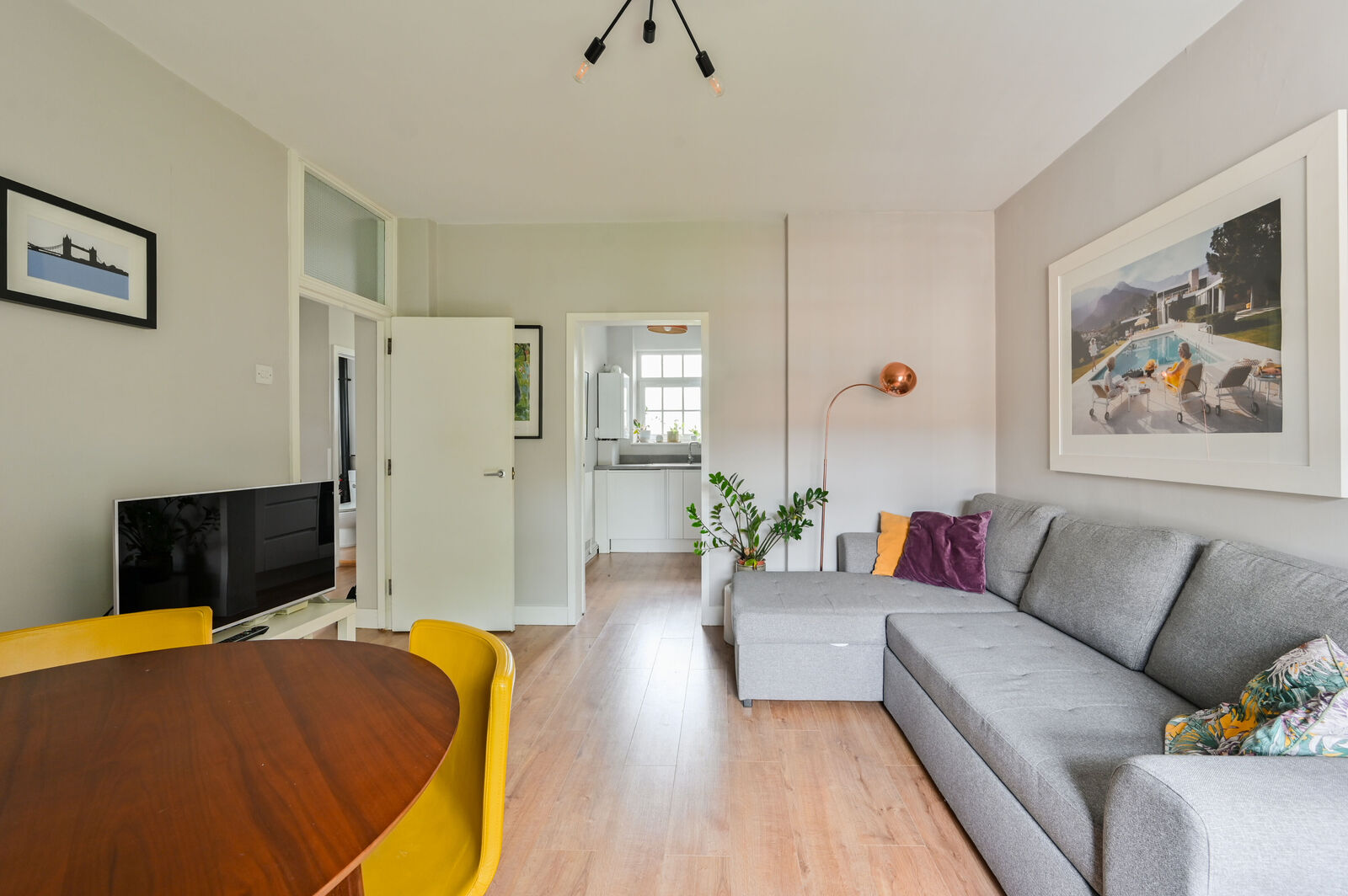 11 Thessaly House, Thessaly Road, London, SW8 4EB - listing photo