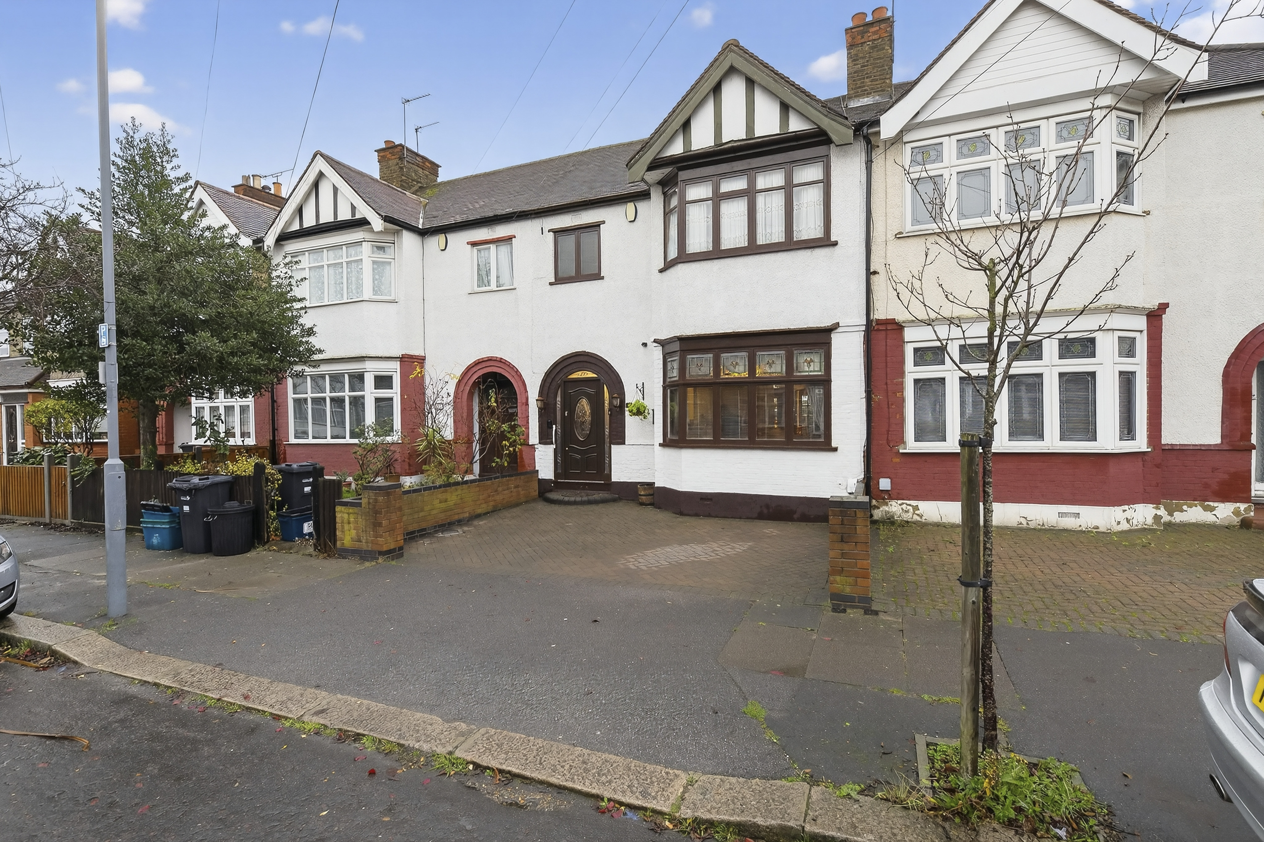 3-bed terraced on Brockham Drive, Ilford IG2, £600,000