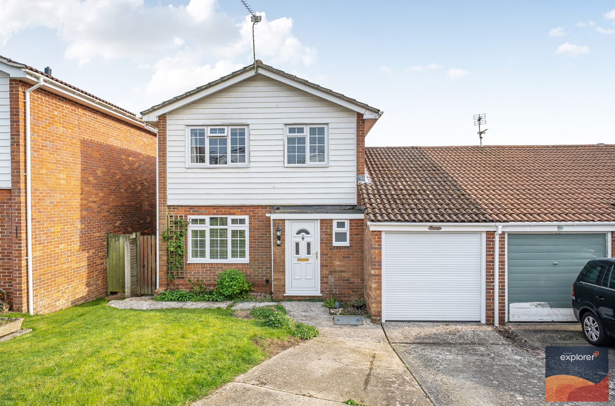 3-bed house on 7 Ramsholt Close, Basingstoke, £450,000