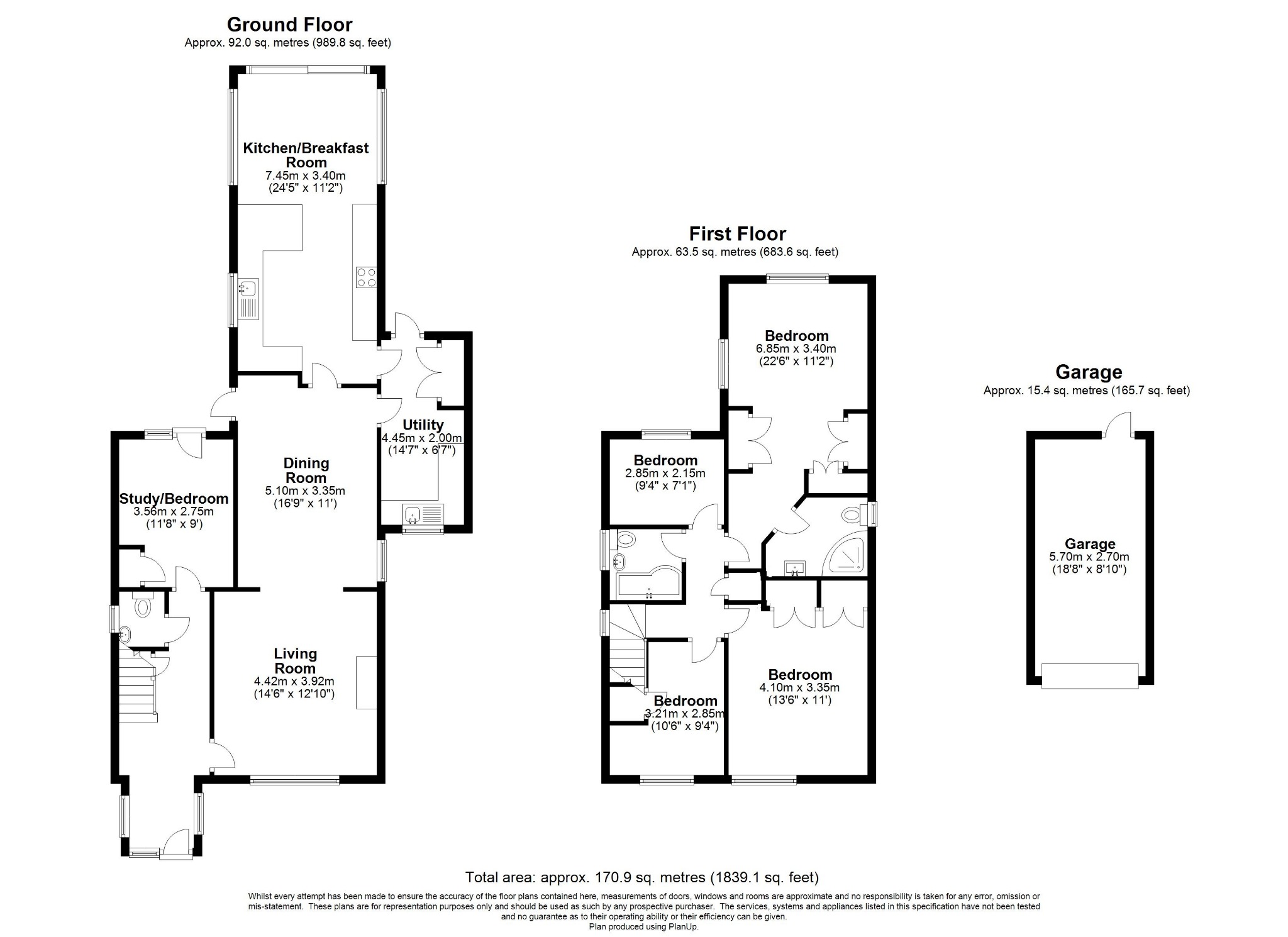 5 Bedrooms Detached house for sale in Yaverland Drive, Bagshot GU19