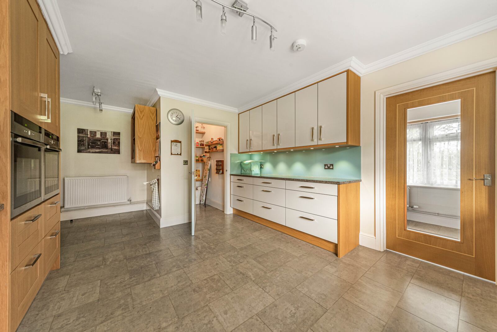 4 bedroom bungalow for sale 0