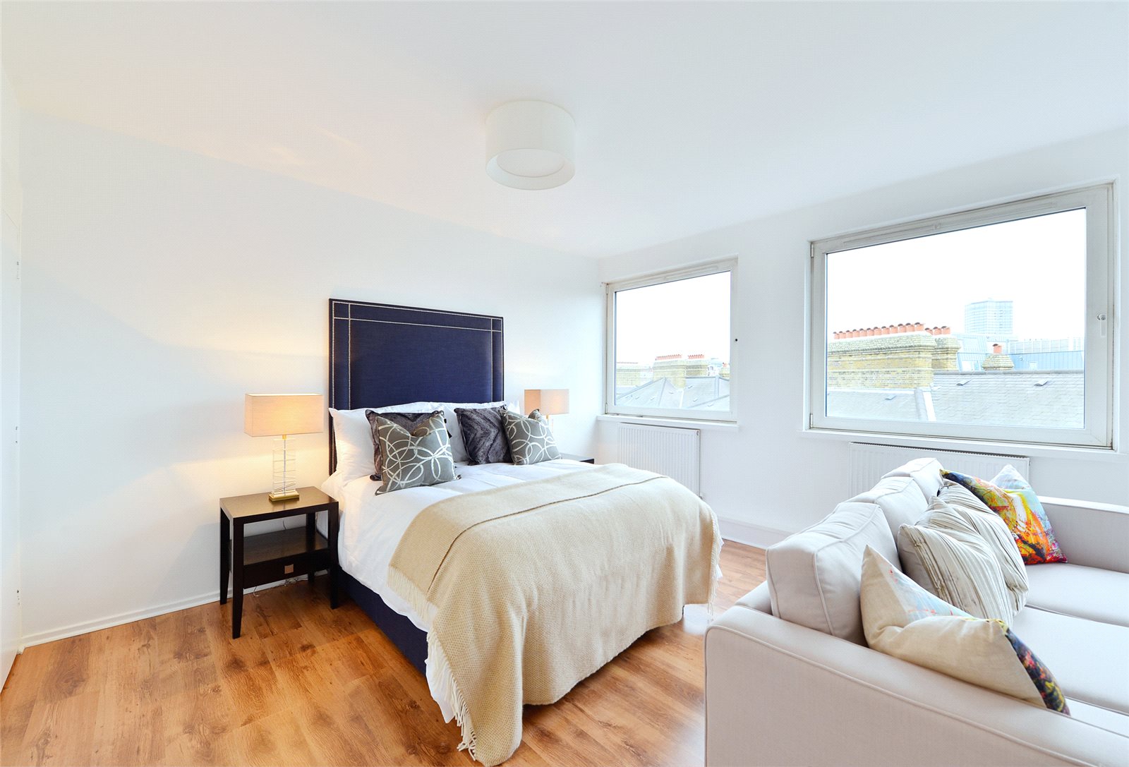 Flat 26,, Luke House, Westminster photo 4
